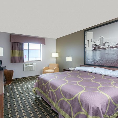Super 8 By Wyndham Youngstown/Austintown Exterior photo