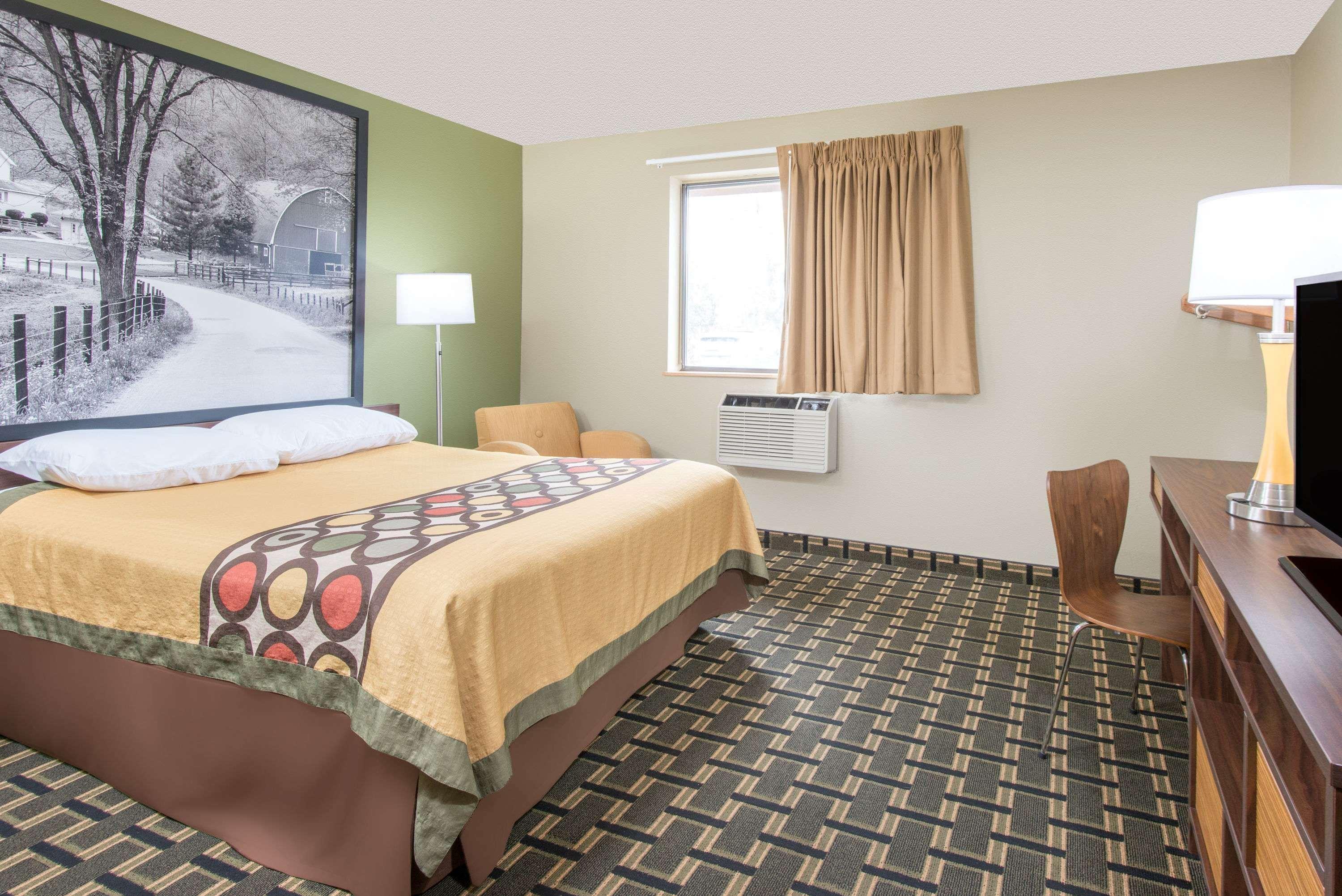 Super 8 By Wyndham Youngstown/Austintown Exterior photo
